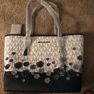 NWT Michael Kors Purse